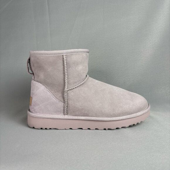 Women’s UGG Boots Sz 10 Classic Mini Purple Suede Wool Boho - Picture 5 of 12